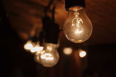 An example of an incandescent light bulb.